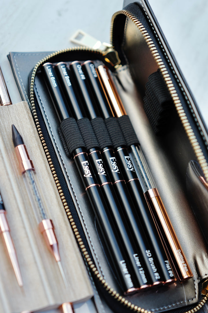 Essy Signature Nail Brush Set